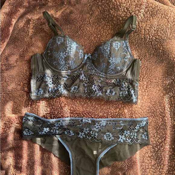 Adore Me Other - Adore Me Black and Blue Lace Bra Set NWT